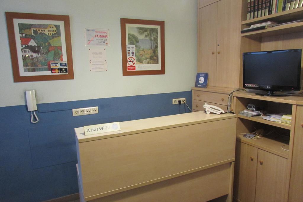 Hostal Prim Μαδρίτη Εξωτερικό φωτογραφία